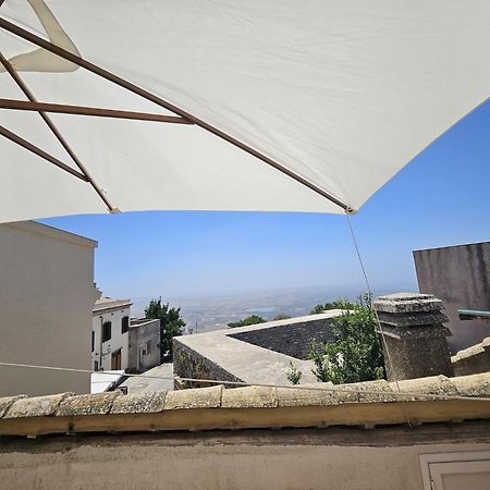 Porta Trapani Guest House Эриче Экстерьер фото